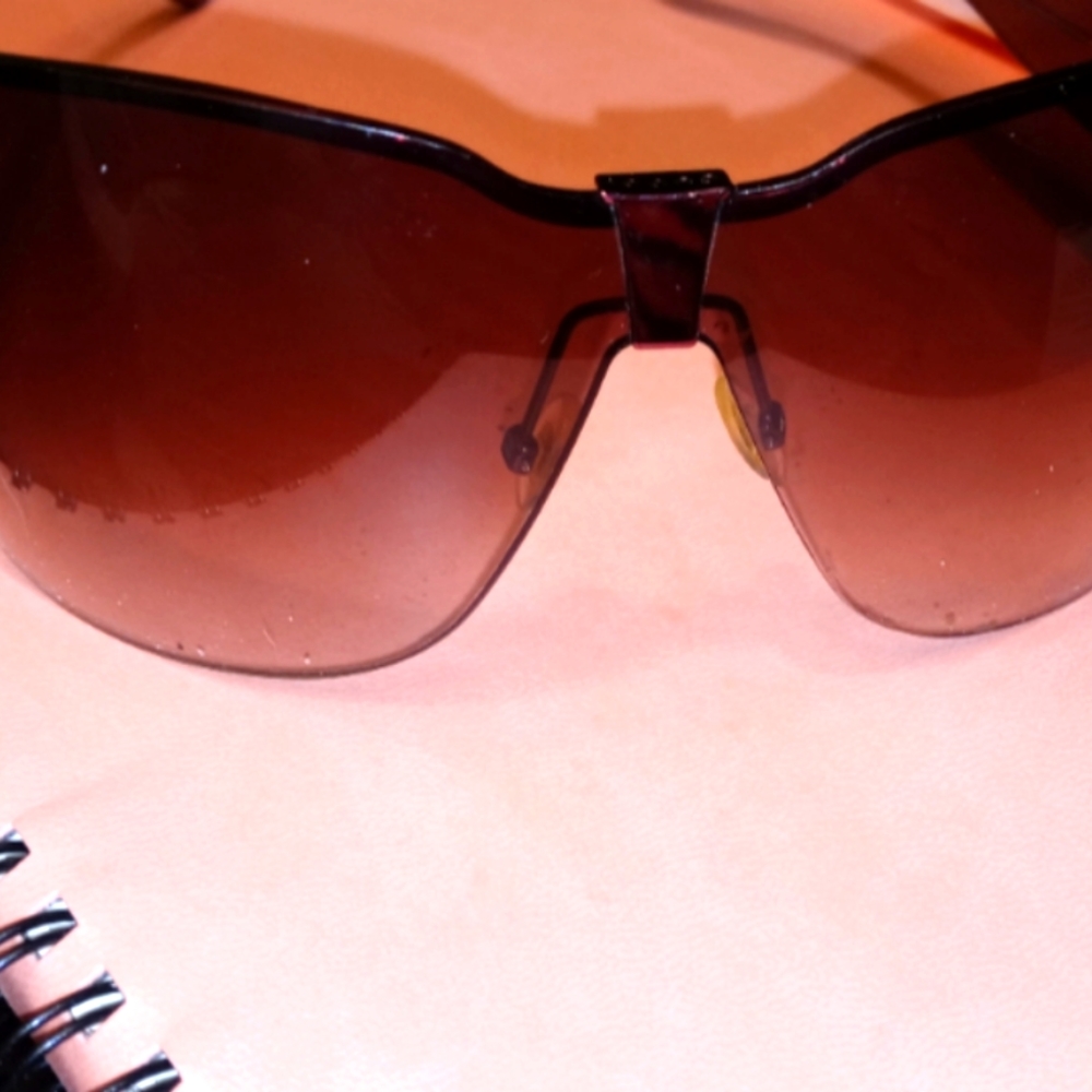 Women's Gucci glasses